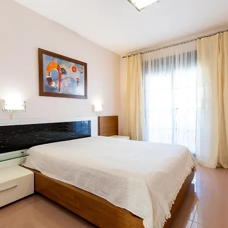 公寓 Bahia Del Duque Peacefull & Spacious